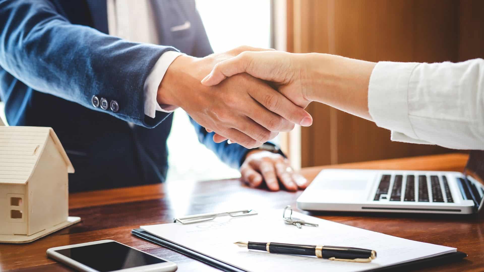 Comprare mentre vendi casa