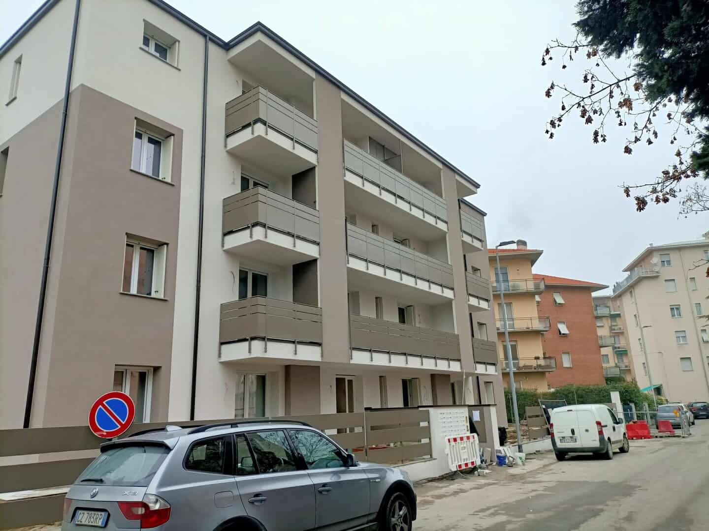 Bilocale nuovo vicinanze piccole figlie – contratti uso foresteria